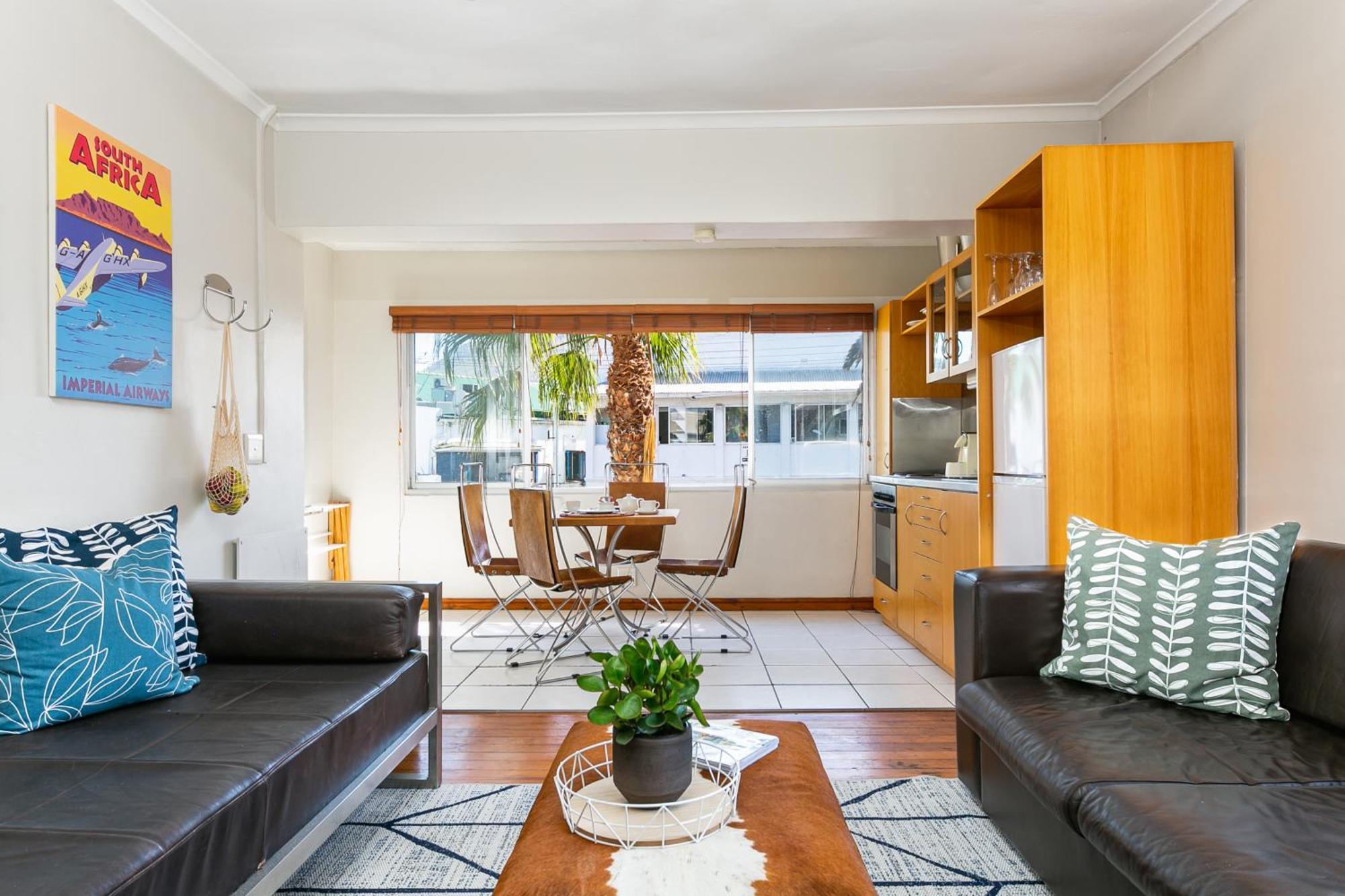 Camps Bay Village - Studios And Apartments Cape Town Bagian luar foto